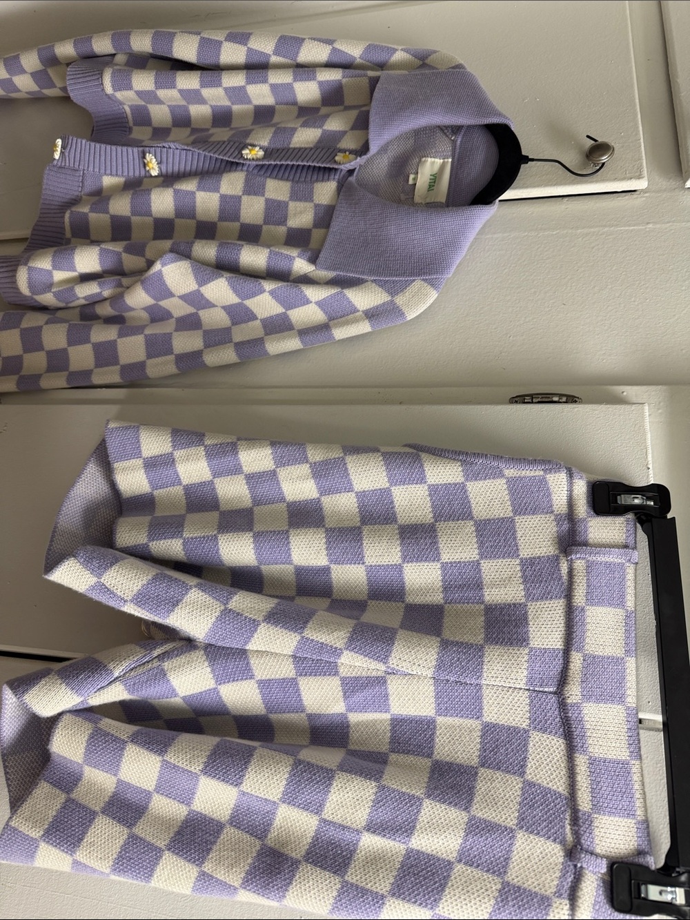 YITAI Lavender & Cream Checkered Collared Cardigan - Picture 9 of 10